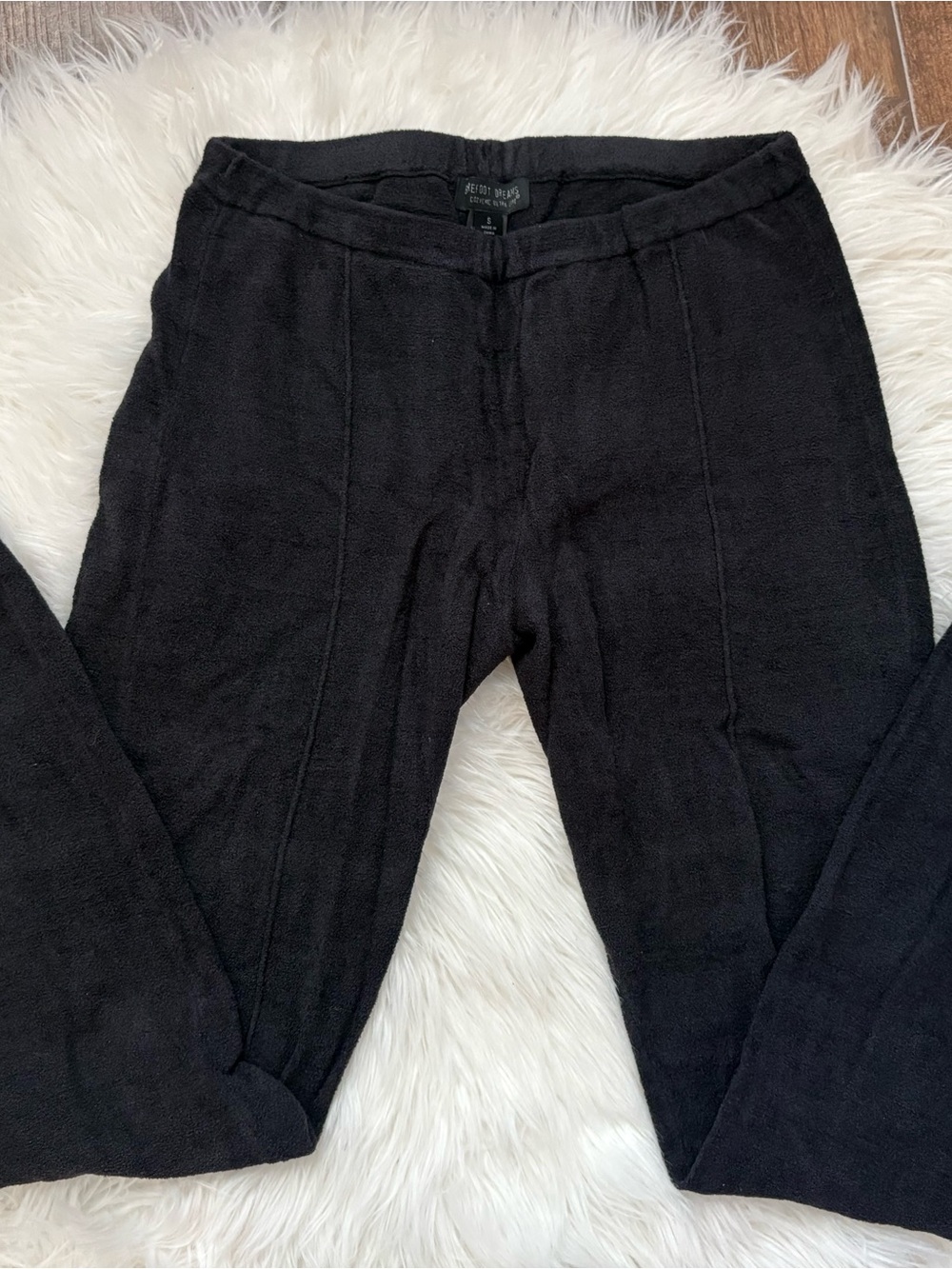 Barefoot Dreams Cozychic Ultra Knit in Black